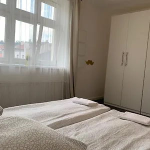 Appartement Little Tom, Praag